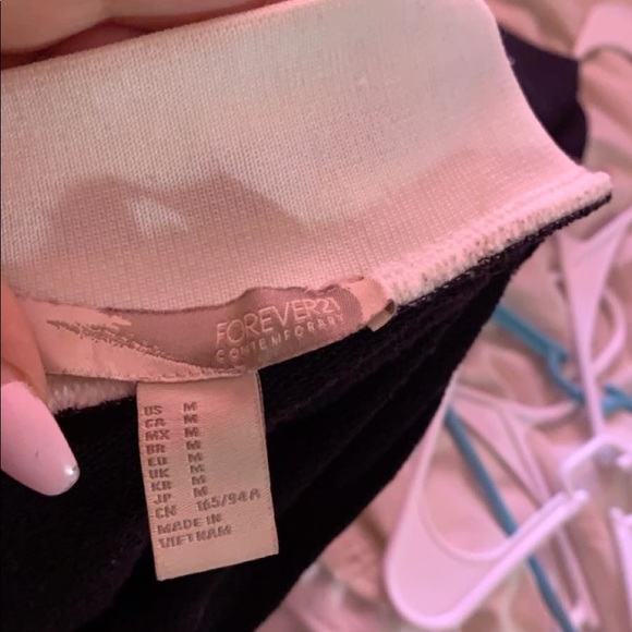 Sweater dress - Picture 6 of 6